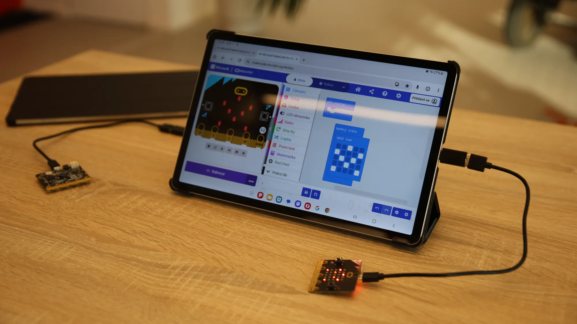 IoT & elektronika - ukázka z víkendového tábora